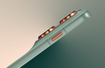 Moto Edge 70 side profile